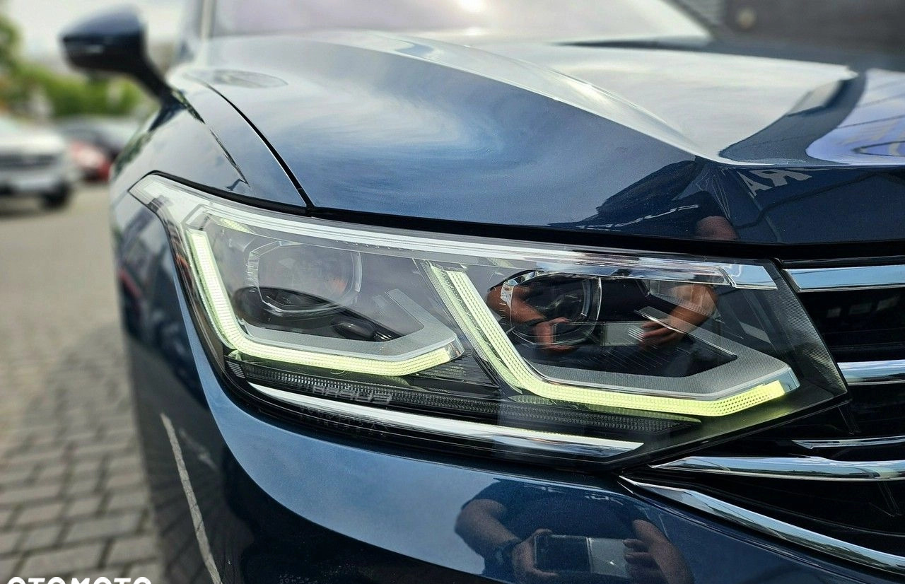 Volkswagen Tiguan cena 129900 przebieg: 27700, rok produkcji 2020 z Giżycko małe 742